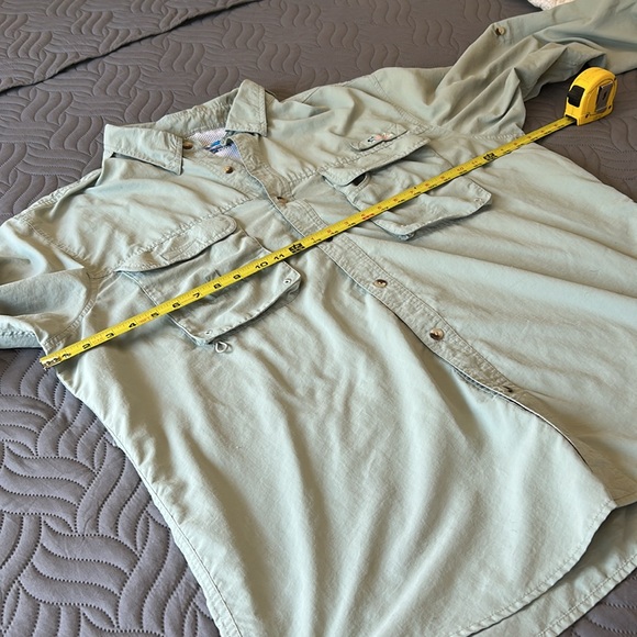 🎣 Bass Pro Shops Sage Green Casual Button Down Lightweight Shirt - Picture 6 of 10